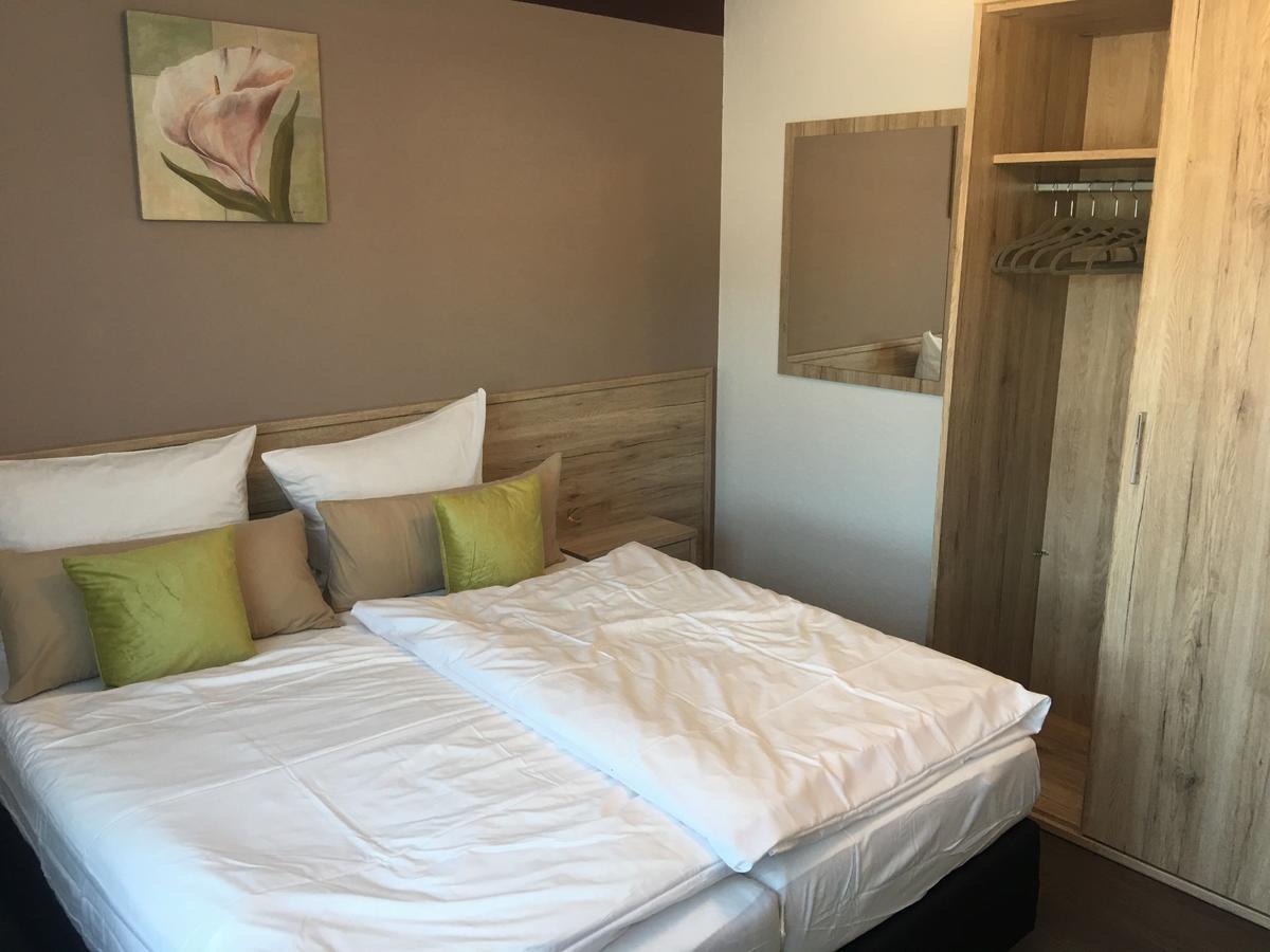 Hotel Am Bruennchen Oberbaar Ngoại thất bức ảnh
