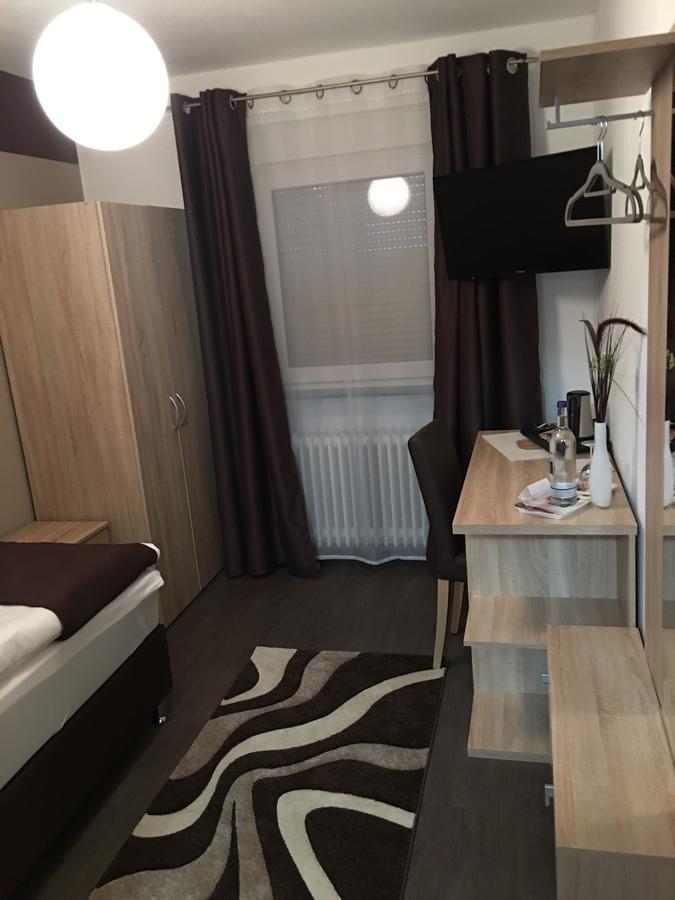 Hotel Am Bruennchen Oberbaar Ngoại thất bức ảnh